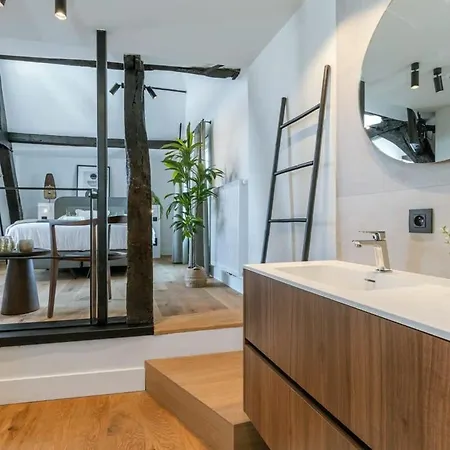 Huswell - Urban Getaway In The Heart Of Antwerp
